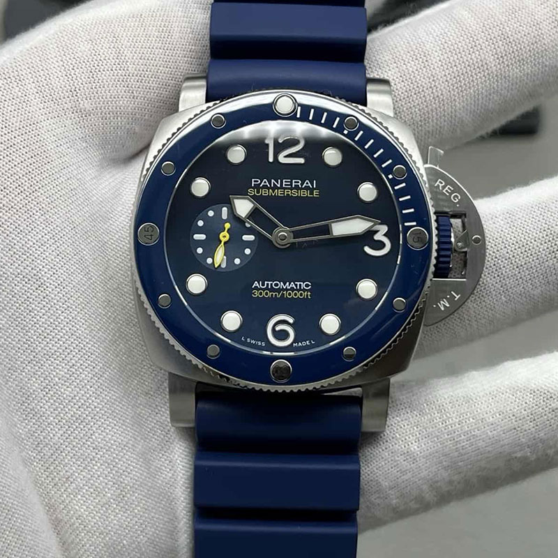【VS工場】パネライ コピー  サブマーシブル クアランタクアトロ マイク・ホーン PAM01676 